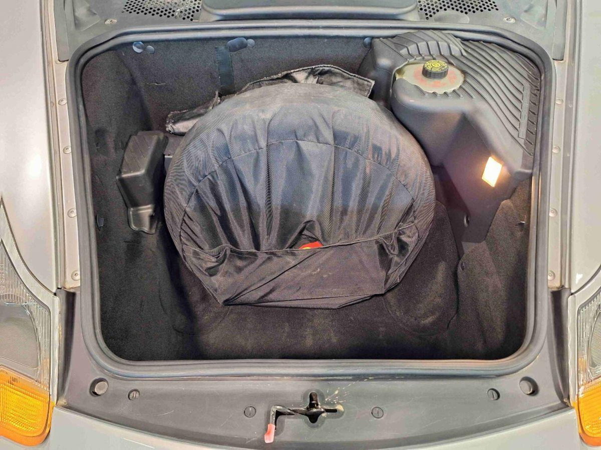 Porsche Boxster 2.7 (19)