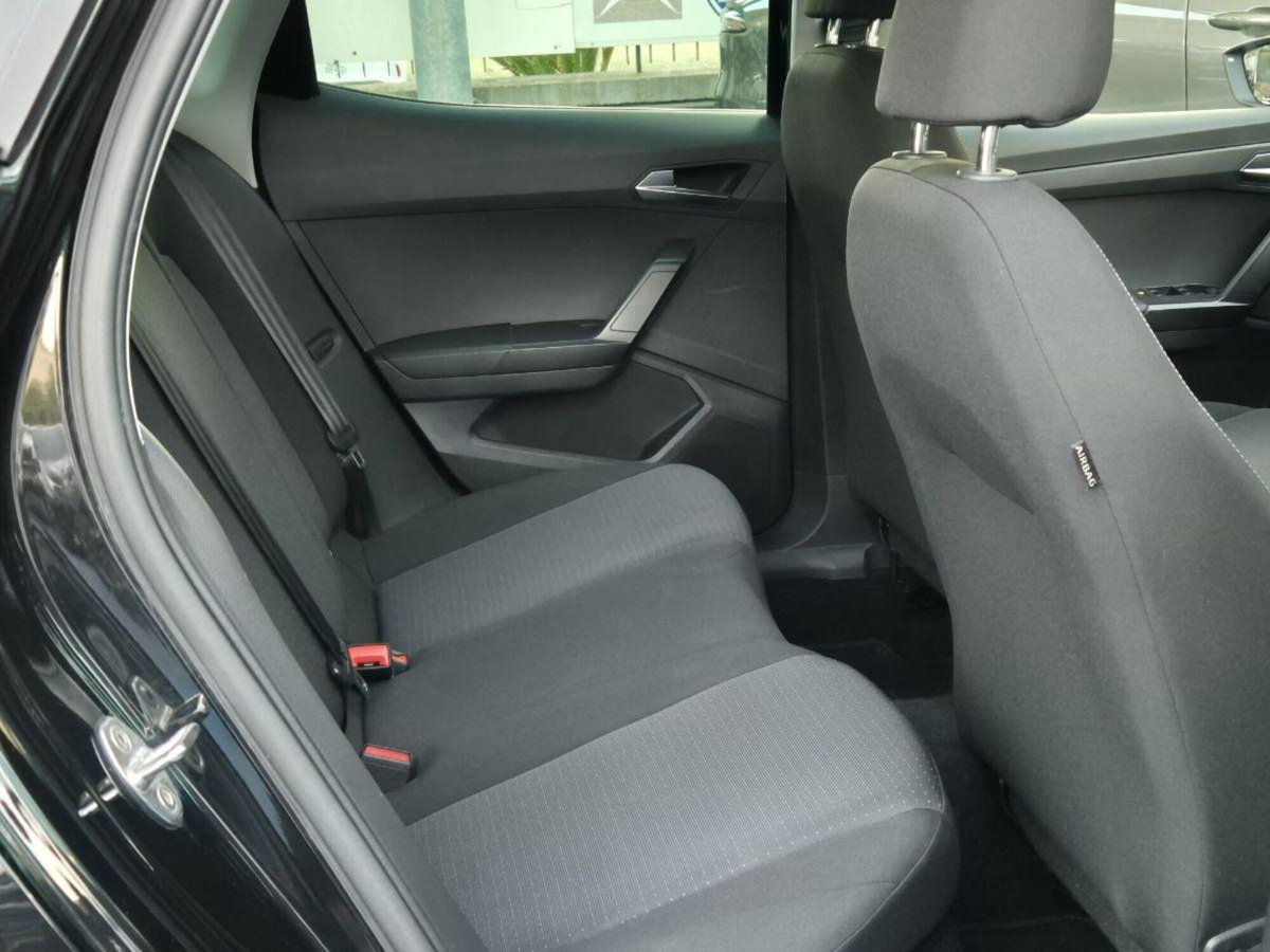SEAT Arona 1.0 EcoTSI XCELLENCE (11)