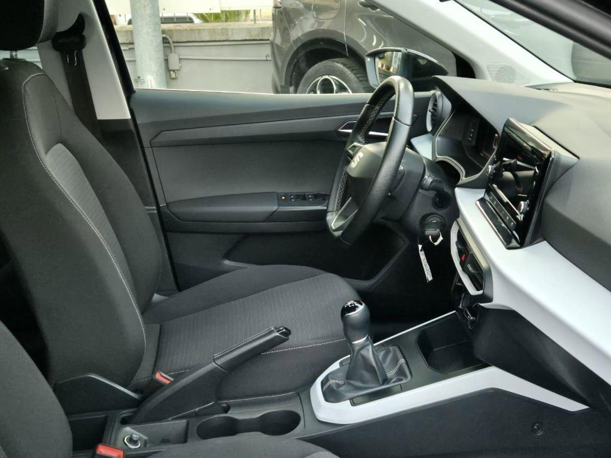 SEAT Arona 1.0 EcoTSI XCELLENCE (18)