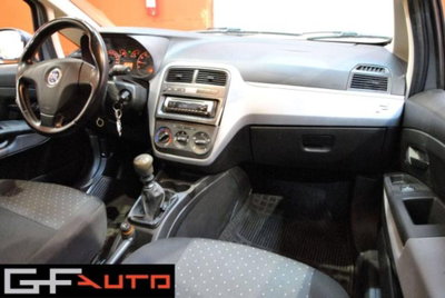 Fiat Grande Punto 1.2 5 porte Dynamic (5)