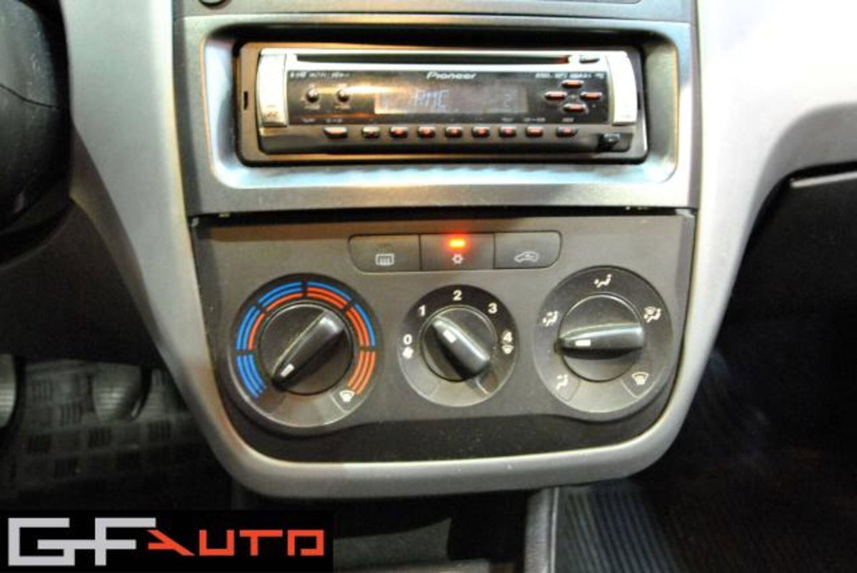 Fiat Grande Punto 1.2 5 porte Dynamic (7)