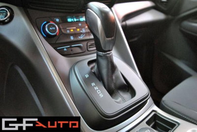 Ford Kuga 1.5 TDCI 120 CV S&S 2WD Titanium (11)
