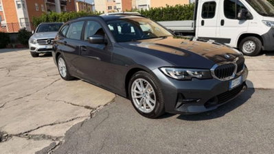 BMW Serie 3 Touring 318d 48V  Business Advantage (3)