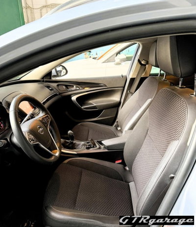 Opel Insignia Station Wagon CDTI 4x4 170CV Start&Stop Sports Cosmo (8)