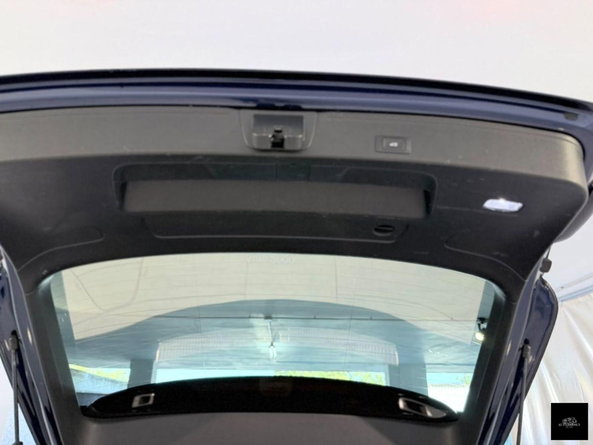 Audi A4 Avant 35 TDI S tronic Design (11)