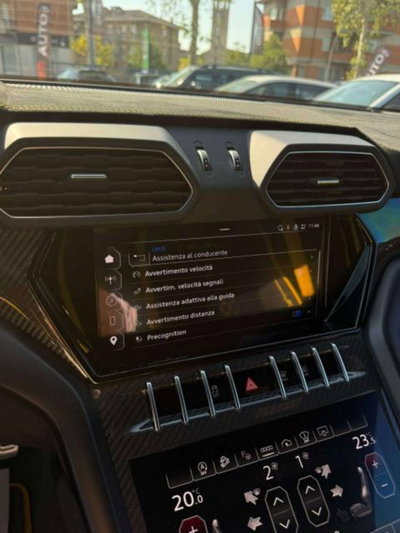 Lamborghini Urus 4.0 V8 Performante auto (11)