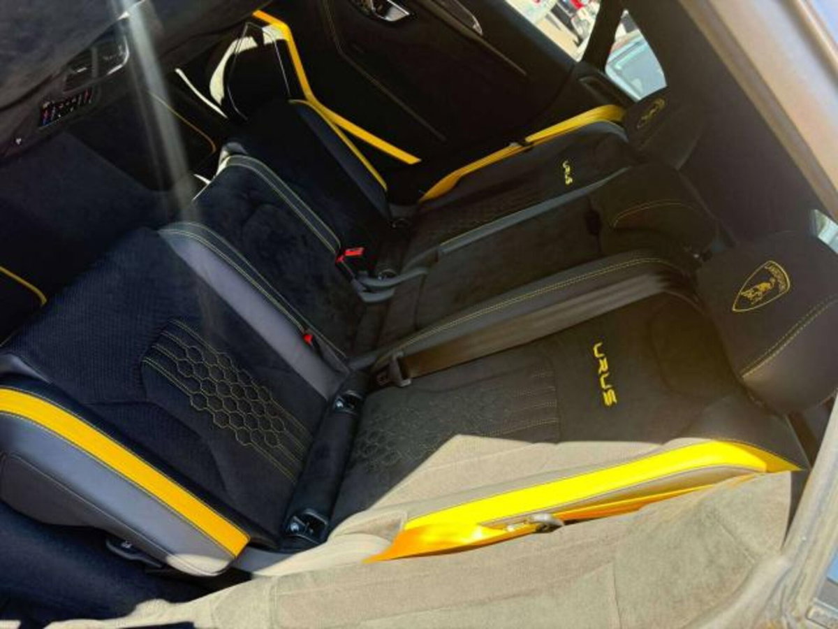 Lamborghini Urus 4.0 V8 Performante auto (15)
