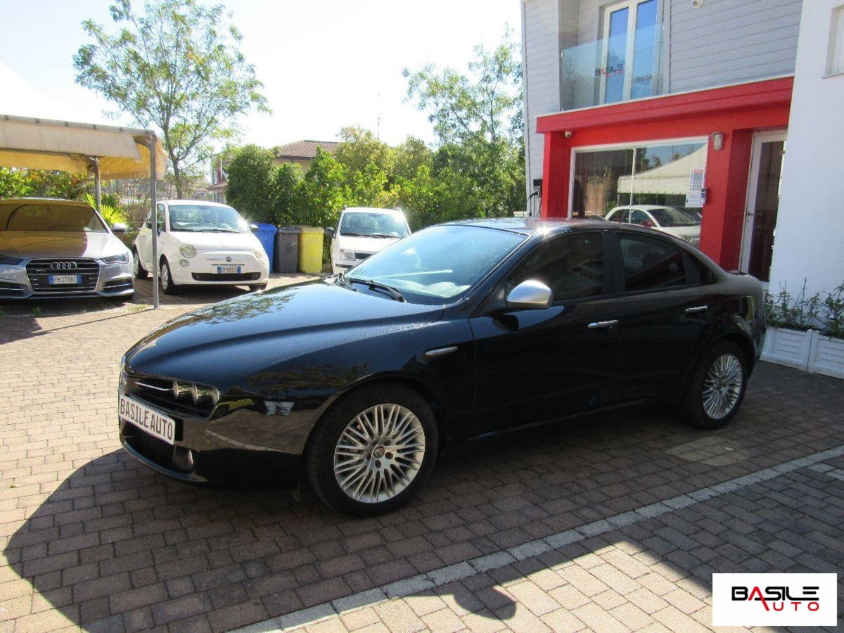 Alfa Romeo 159 1.9 JTDm 150CV Progression (2)