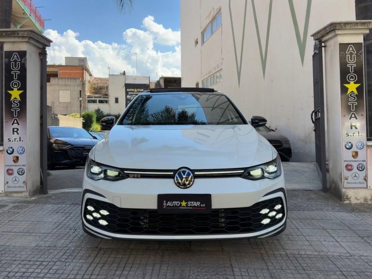 Volkswagen Golf GTI Performance 2.0 245 CV TSI DSG 5p. BMT (3)