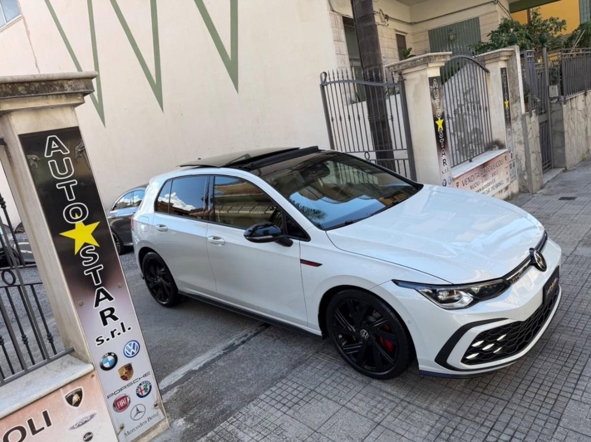 Volkswagen Golf GTI Performance 2.0 245 CV TSI DSG 5p. BMT (4)