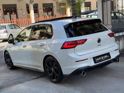 Volkswagen Golf GTI Performance 2.0 245 CV TSI DSG 5p. BMT (6)
