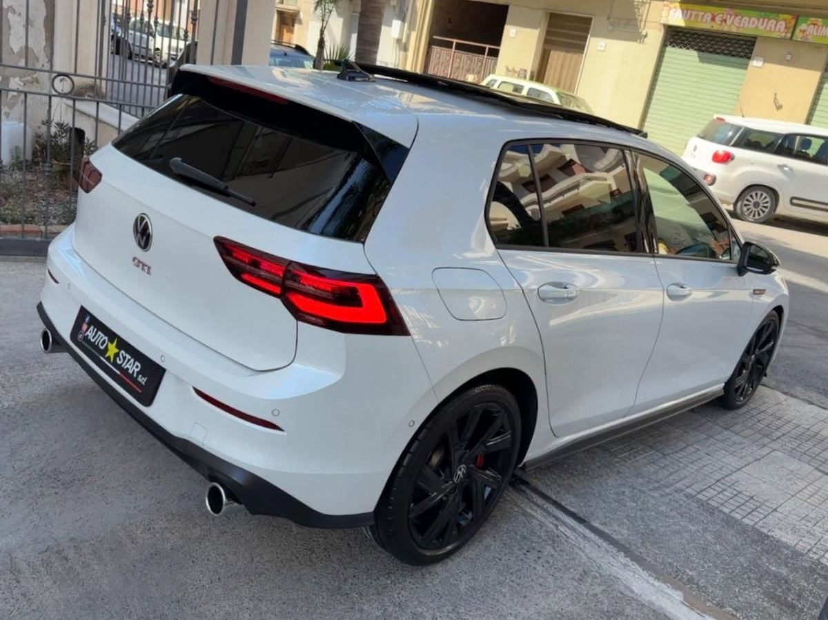 Volkswagen Golf GTI Performance 2.0 245 CV TSI DSG 5p. BMT (8)
