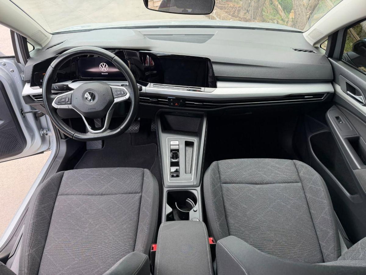 Volkswagen Golf 2.0 TDI GTD DSG (9)