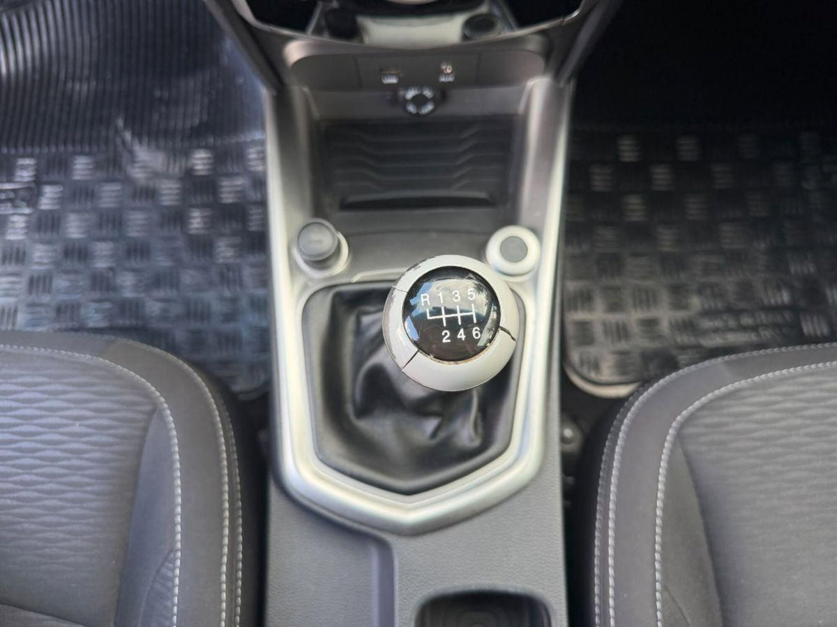 Ssangyong Tivoli 1.6d 2WD Be (17)