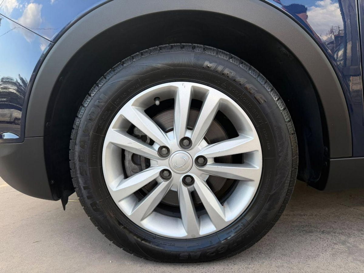Ssangyong Tivoli 1.6d 2WD Be (5)