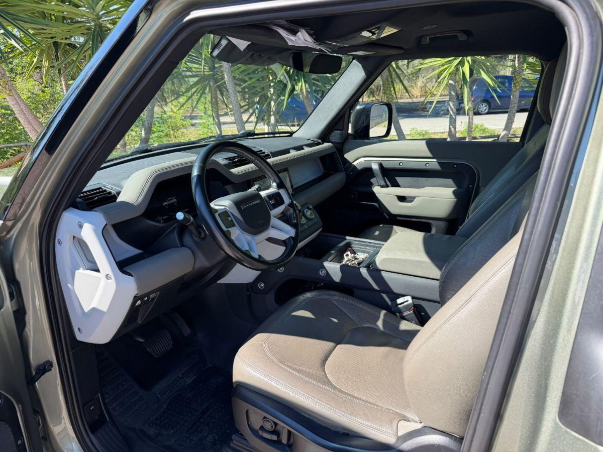 Land Rover Defender 90 3.0d i6 mhev X-Dynamic SE awd 200cv auto (6)