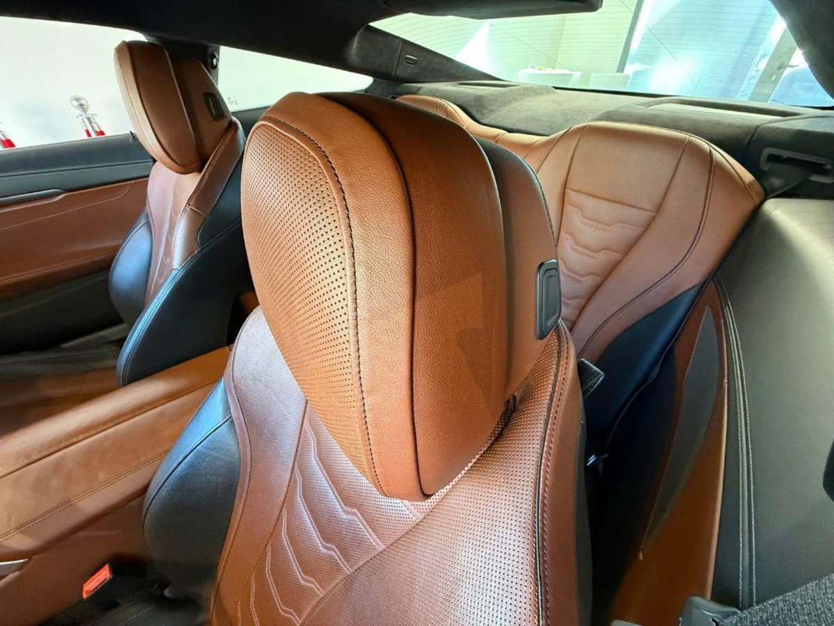 BMW Serie 8 Coupé 840d xDrive (20)