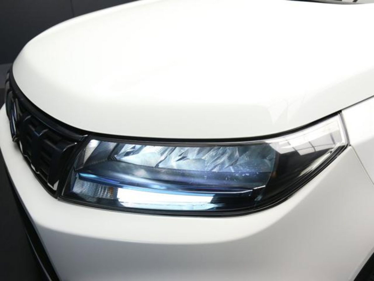 Suzuki Vitara 1.4 Hybrid 4WD AllGrip Easy Top (10)