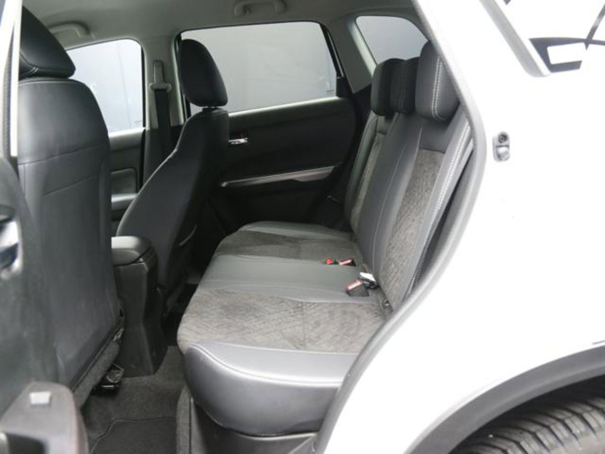 Suzuki Vitara 1.4 Hybrid 4WD AllGrip Easy Top (8)