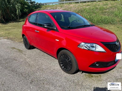 Lancia Ypsilon 51kWh (3)