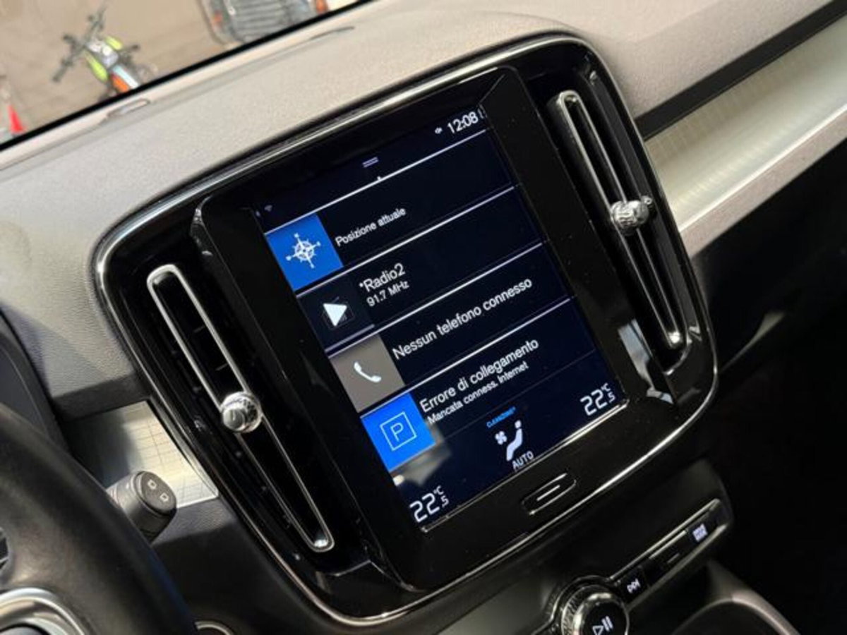 Volvo XC40 D3 Geartronic Business Plus (18)