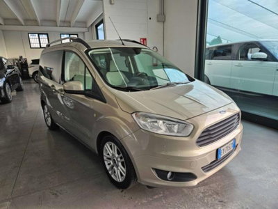 Ford Tourneo Courier 1.6 TDCI 95 CV Titanium usata
