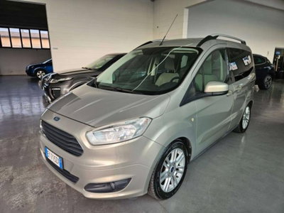 Ford Tourneo Courier 1.6 TDCI 95 CV Titanium (3)