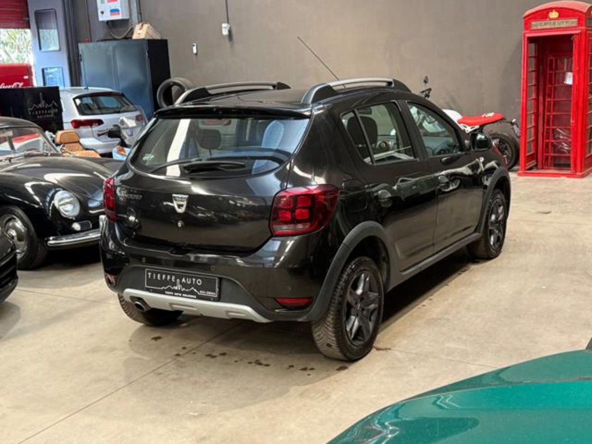 Dacia Sandero 1.5 dCi 8V 90CV S&S Serie Speciale Brave (4)