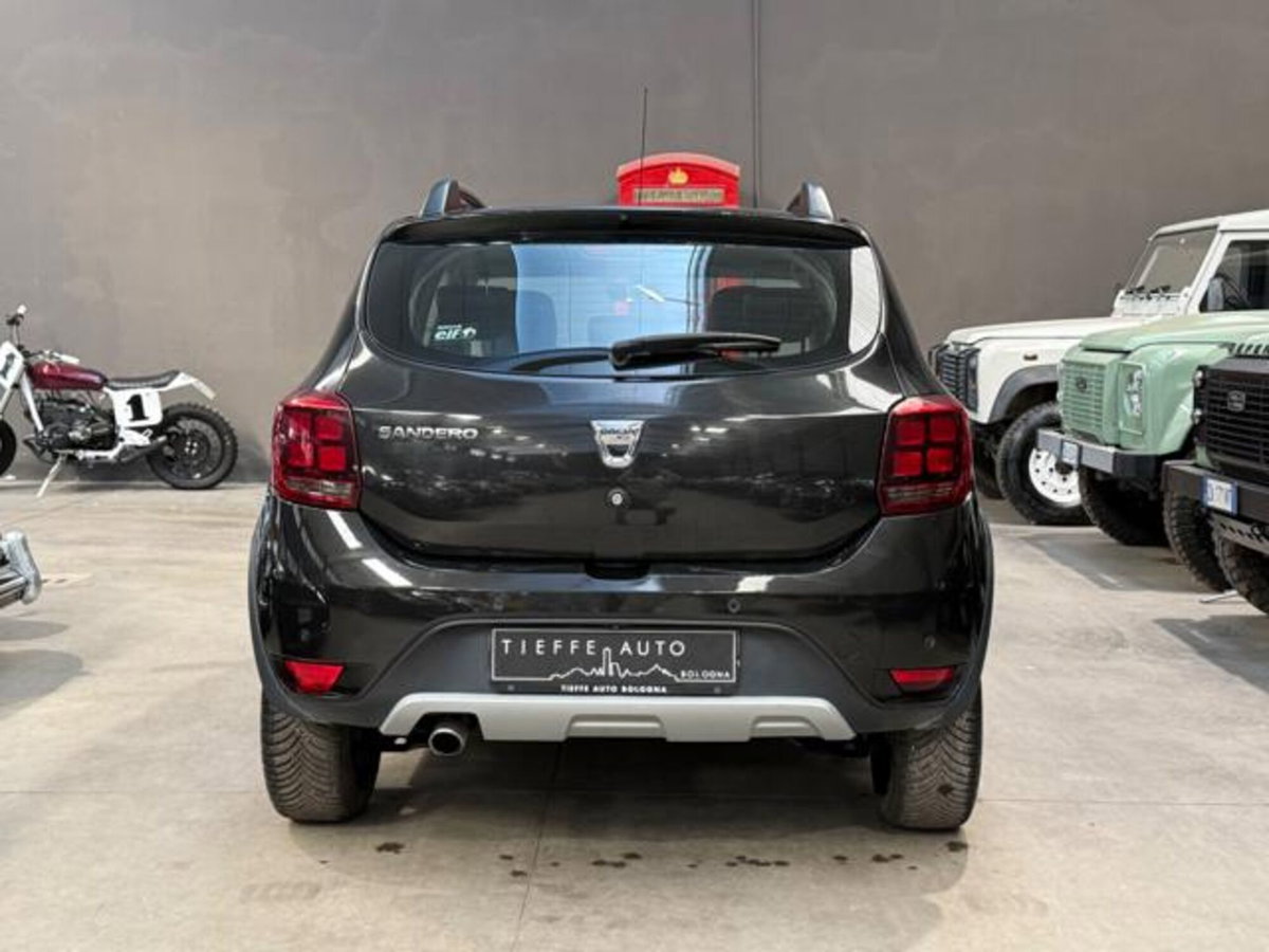 Dacia Sandero 1.5 dCi 8V 90CV S&S Serie Speciale Brave (5)