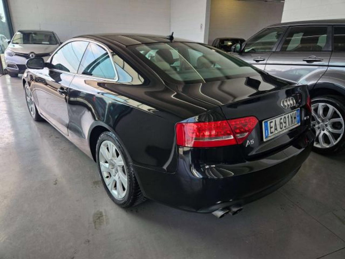 Audi A5 Coupé 1.8 TFSI 160 CV Ambition (4)