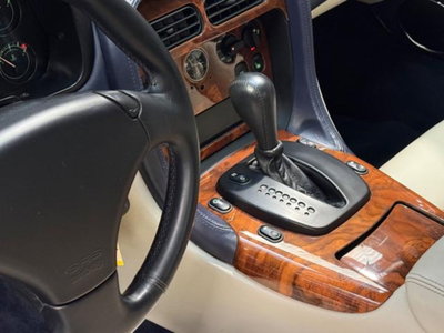 Aston Martin DB7 Coupé Vantage (12)