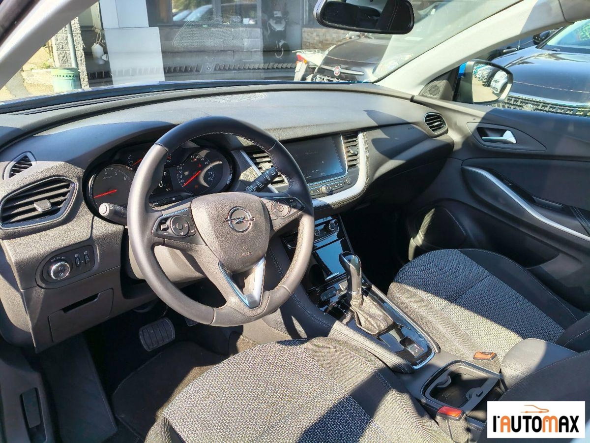 Opel Grandland X 1.5 diesel Ecotec Start&Stop Business (8)