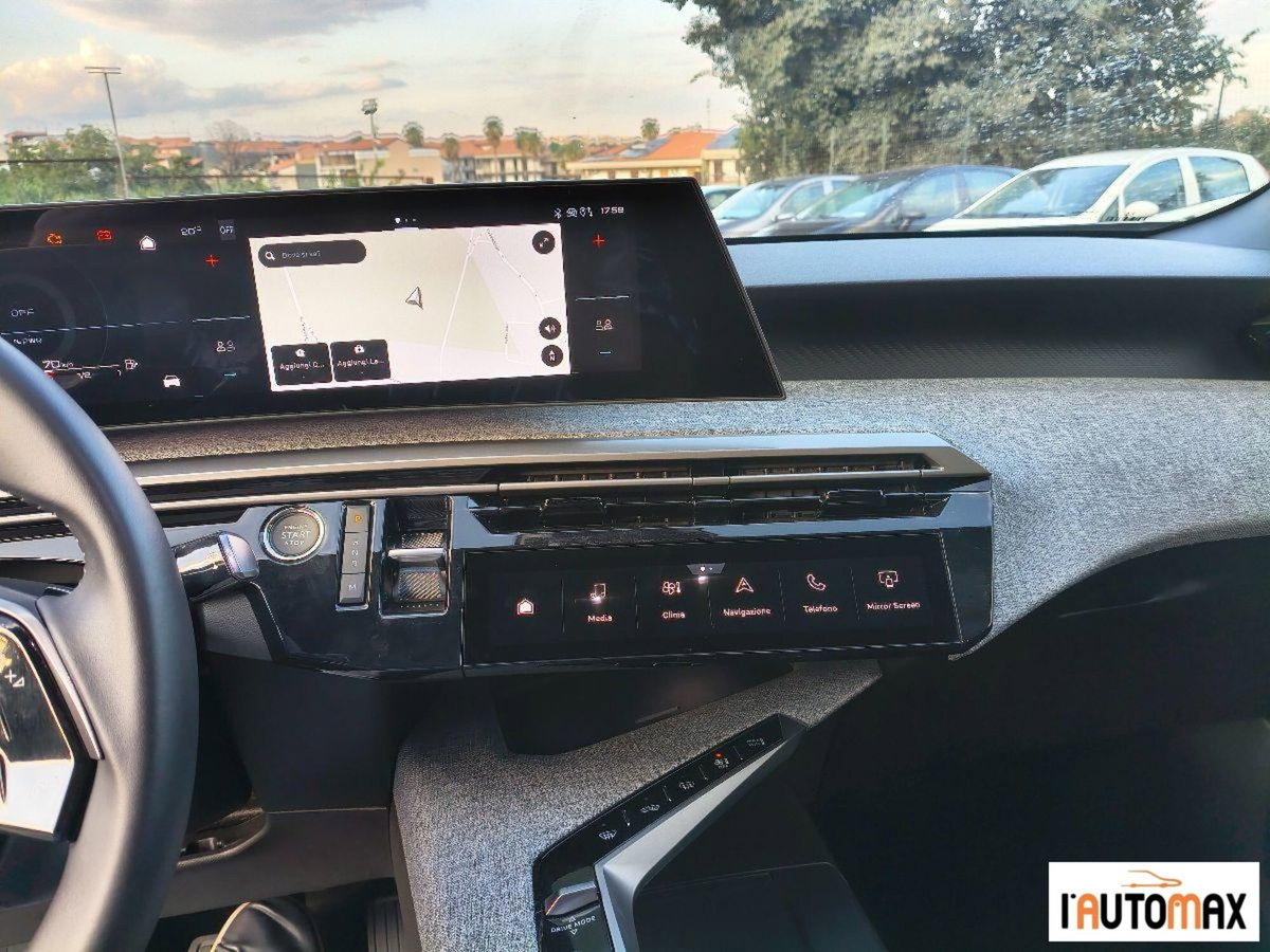 Peugeot 3008 1.2 hybrid Allure Business 145cv e-dcs6 (10)