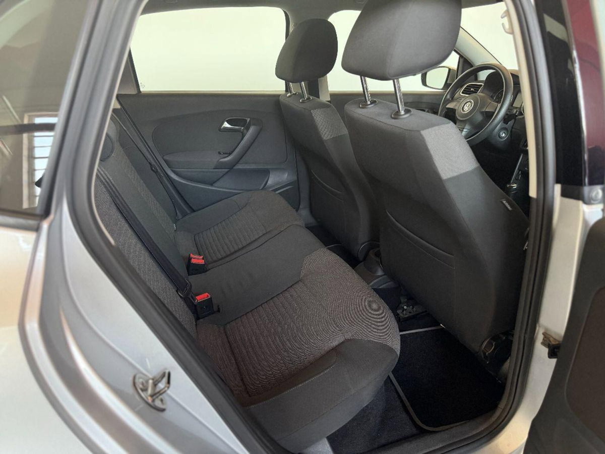 Volkswagen Polo 1.2 70 CV 5p. Comfortline (8)
