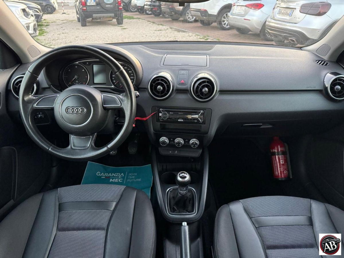 Audi A1 Sportback 1.6 TDI Ambition (7)
