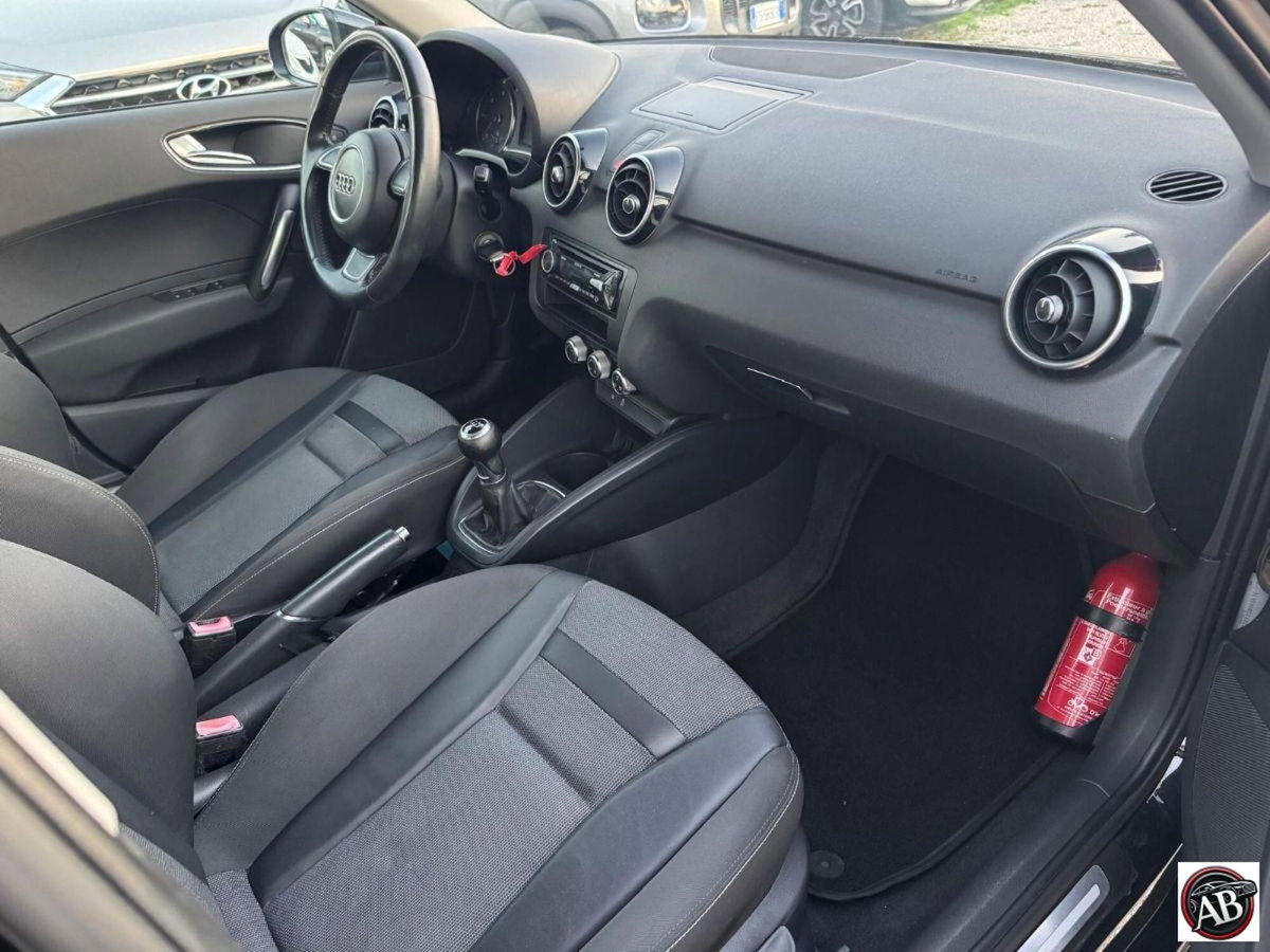 Audi A1 Sportback 1.6 TDI Ambition (8)