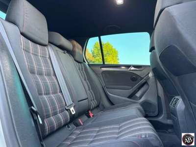 Volkswagen Golf 2.0 TSI 5p. GTI (18)