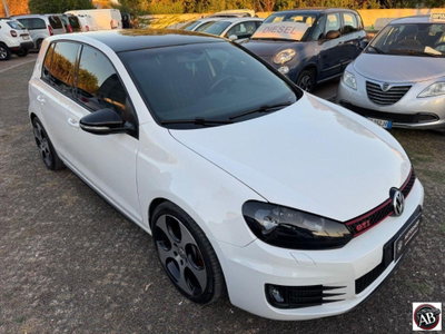 Volkswagen Golf 2.0 TSI 5p. GTI (3)