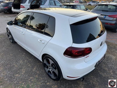 Volkswagen Golf 2.0 TSI 5p. GTI (7)