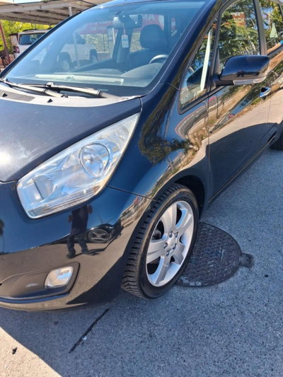 Kia Venga 1.6 CRDi VGT TX (10)