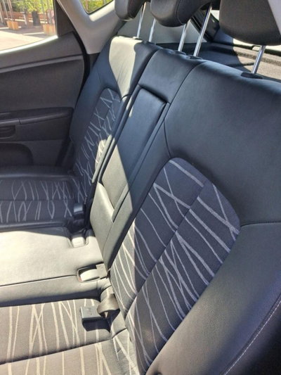 Kia Venga 1.6 CRDi VGT TX (11)