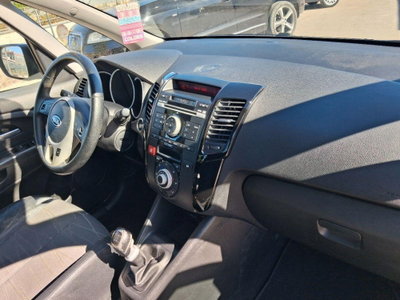 Kia Venga 1.6 CRDi VGT TX (14)