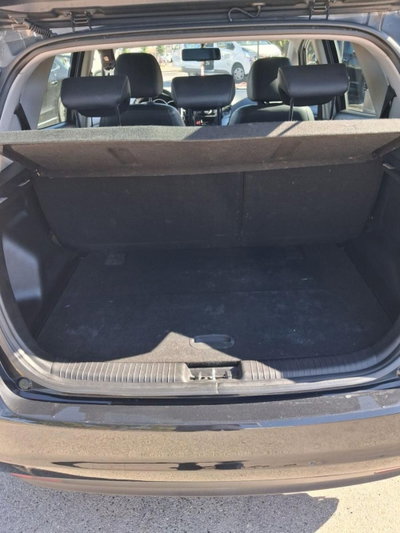 Kia Venga 1.6 CRDi VGT TX (19)