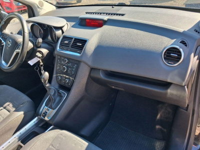 Opel Meriva 1.4 Turbo 120CV GPL Tech Cosmo (13)