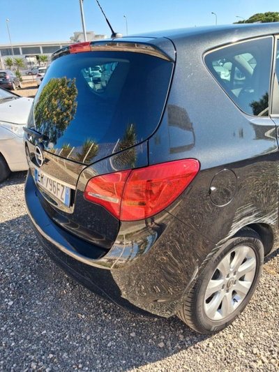 Opel Meriva 1.4 Turbo 120CV GPL Tech Cosmo (8)