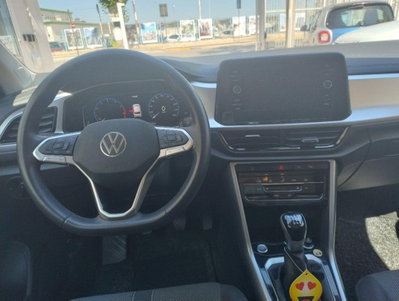 Volkswagen T-Roc 1.0 tsi Style 115cv (12)