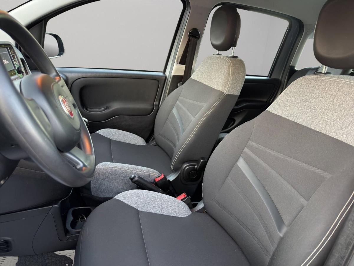 Fiat Panda 1.0 FireFly S&S Hybrid City Cross (20)