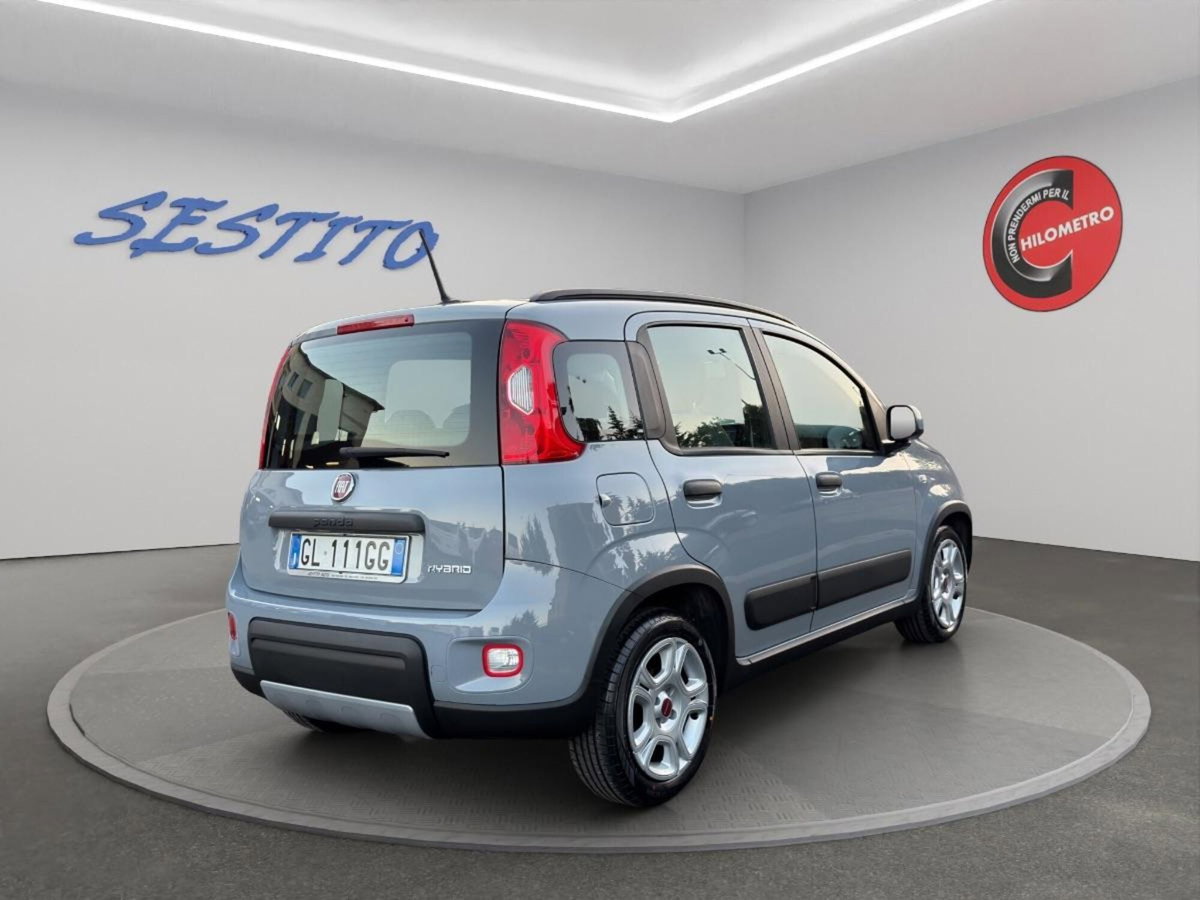 Fiat Panda 1.0 FireFly S&S Hybrid City Cross (5)