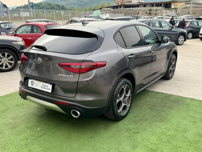 Alfa Romeo Stelvio 2.2 t Intensa Q4 210cv auto (17)