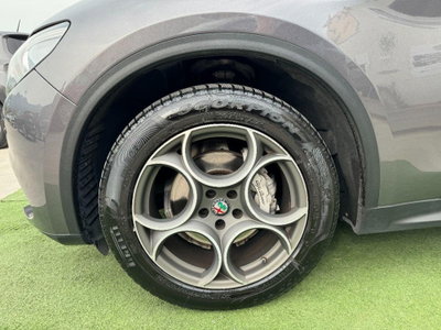 Alfa Romeo Stelvio 2.2 t Intensa Q4 210cv auto (4)